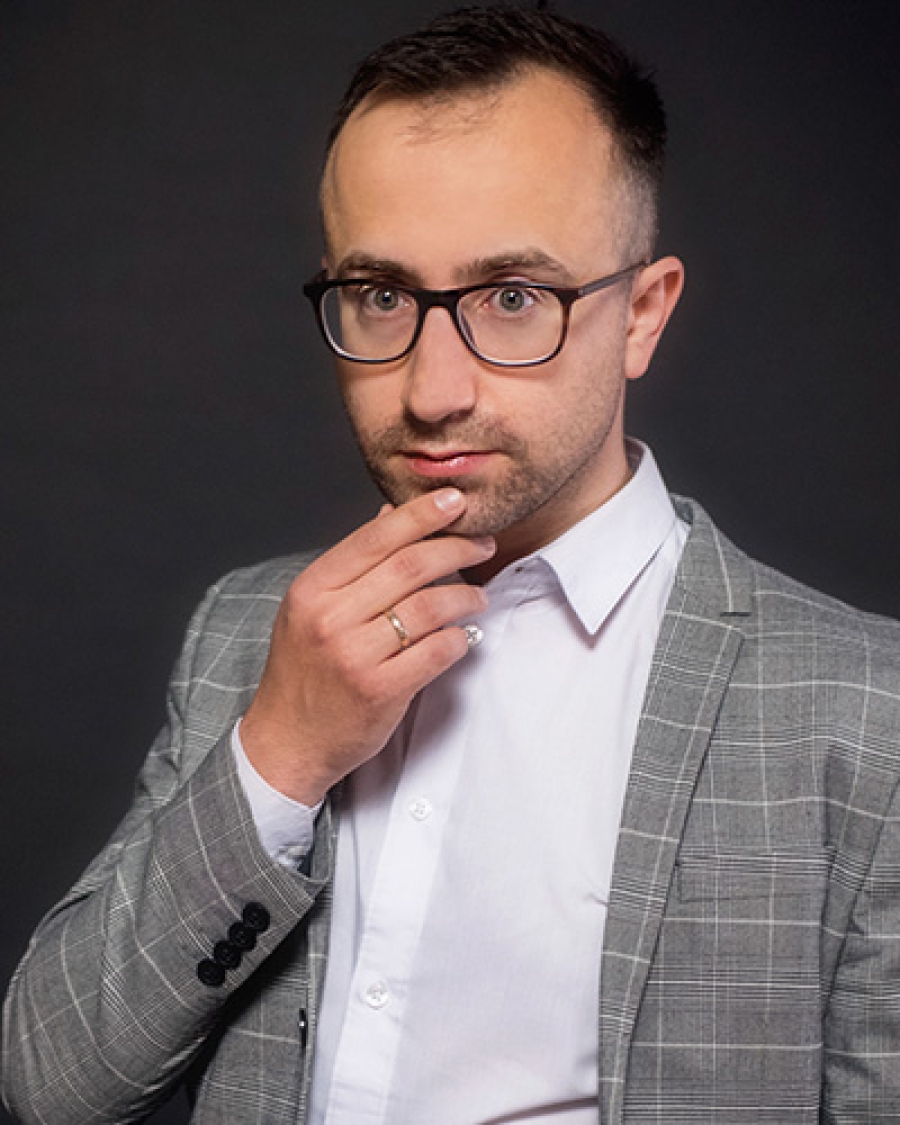 dr Adam Olczyk